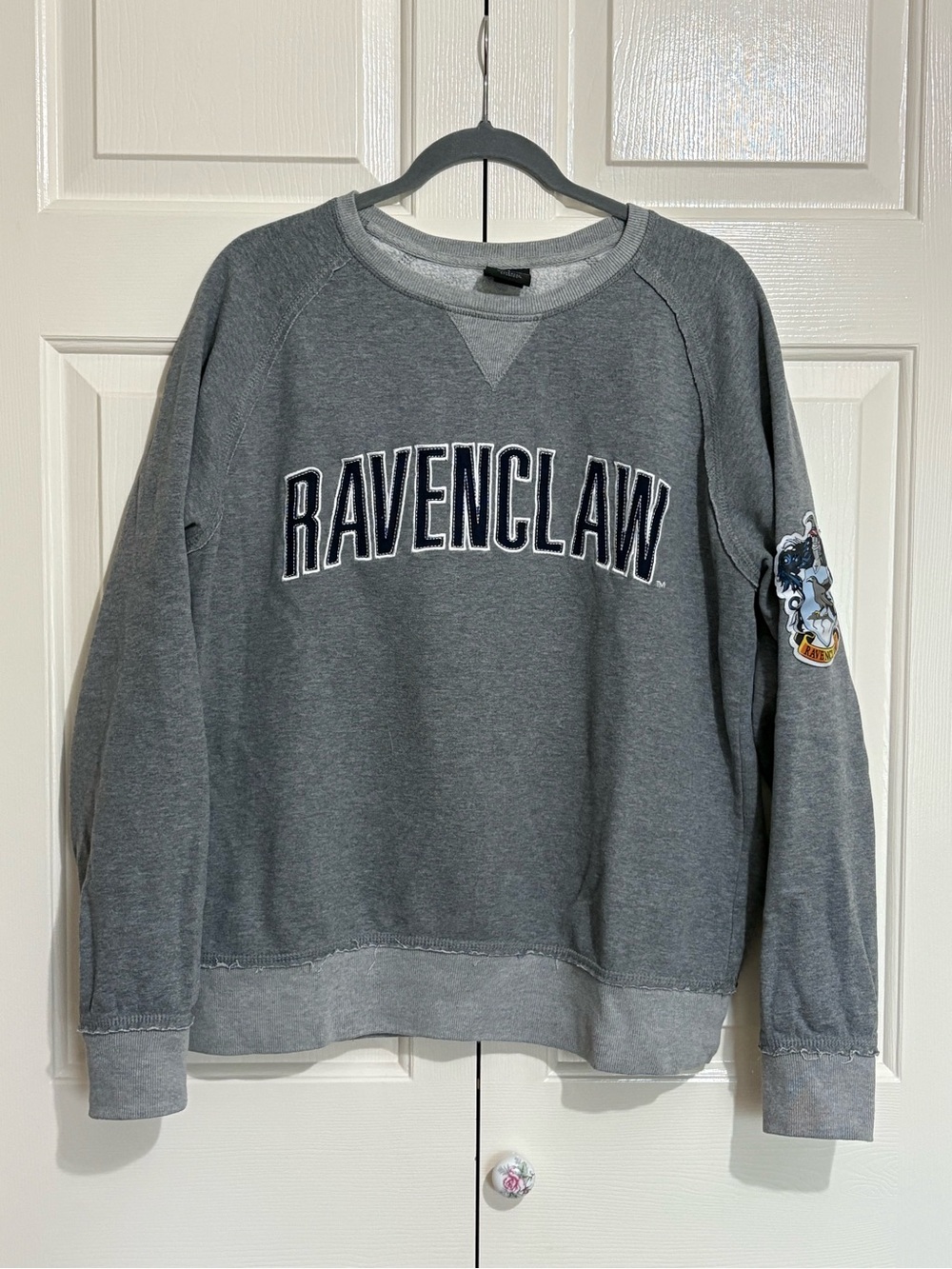 Harry Potter Universal Studios Ravenclaw Crewneck Sweater Size Large